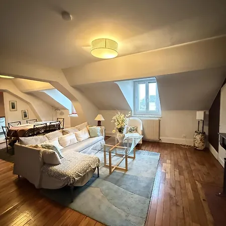 Le Drapeau Dijon-107m²-spacieux-tram-6 Couchages 디종