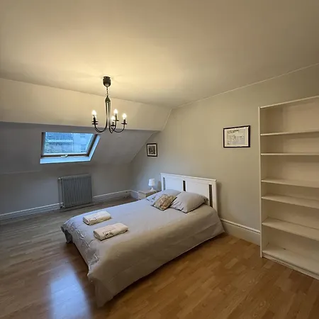 아파트 Le Drapeau Dijon-107m²-spacieux-tram-6 Couchages