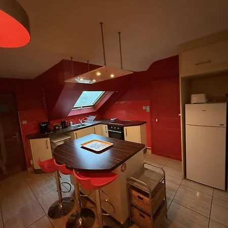 Le Drapeau Dijon-107m²-spacieux-tram-6 Couchages Apartmán *