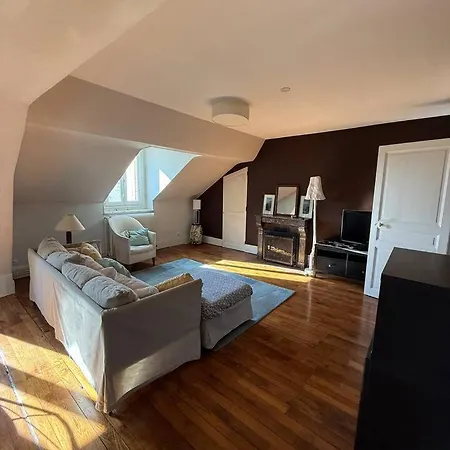 아파트 Le Drapeau Dijon-107m²-spacieux-tram-6 Couchages